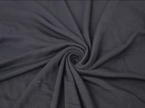 Komplexní průzkum materiálu, výkonu a aplikací